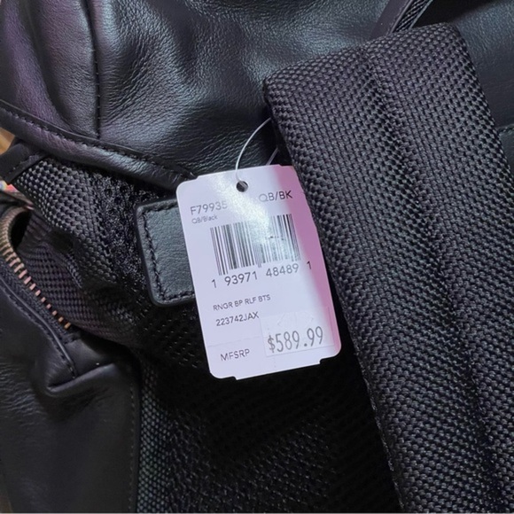 Coach Ranger Backpack β Sleek, Street-Ready & Brand New!
πΌβ¨ Retail $595β - Picture 6 of 6
